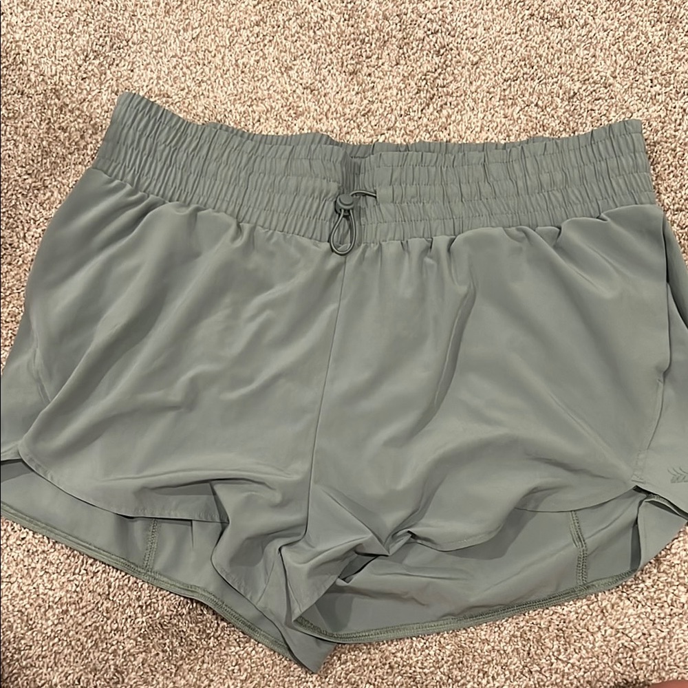 All in Motion Gray Athletic Shorts Lightweight Moisture-Wicking